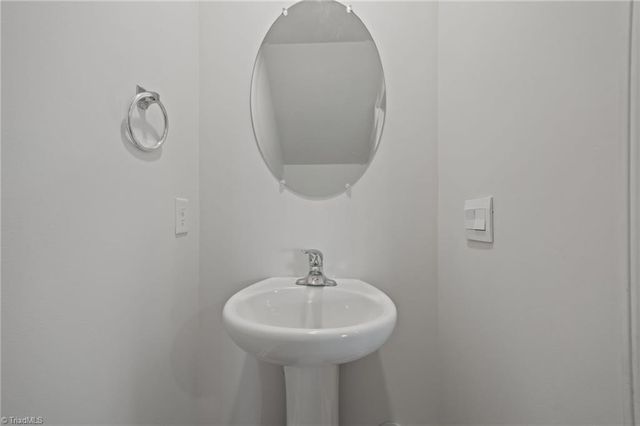 1421 Long Hope Drive, Winston-salem, NC 27127