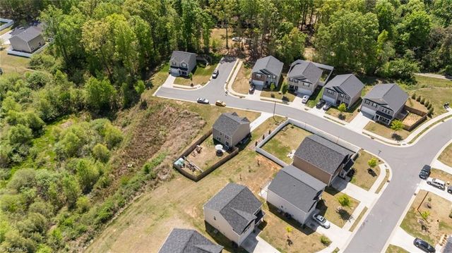 1421 Long Hope Drive, Winston-salem, NC 27127