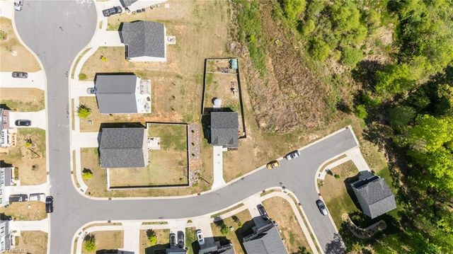 1421 Long Hope Drive, Winston-salem, NC 27127