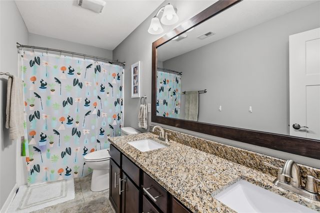 550 NE Traverse Drive, Waukee, IA 50263