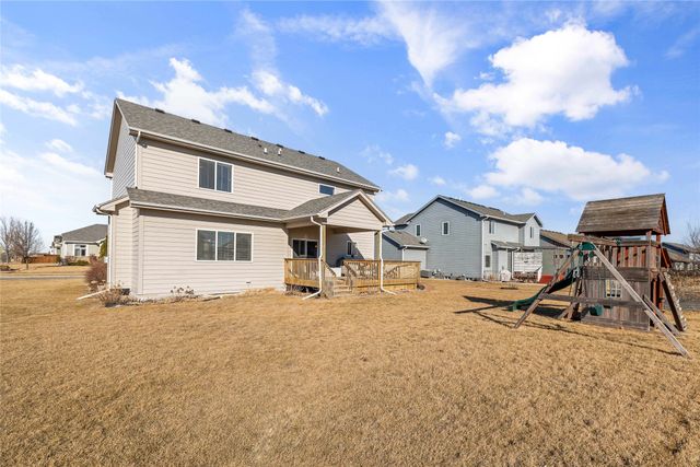 550 NE Traverse Drive, Waukee, IA 50263