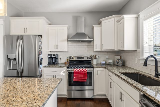 550 NE Traverse Drive, Waukee, IA 50263