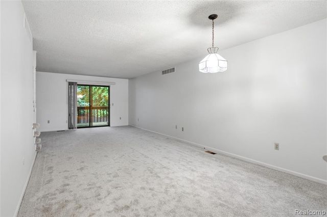 35893 Castlewood Court, Westland, MI 48185