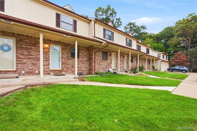 35893 Castlewood Court, Westland, MI 48185