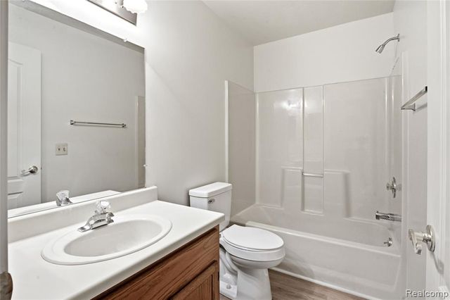 35893 Castlewood Court, Westland, MI 48185