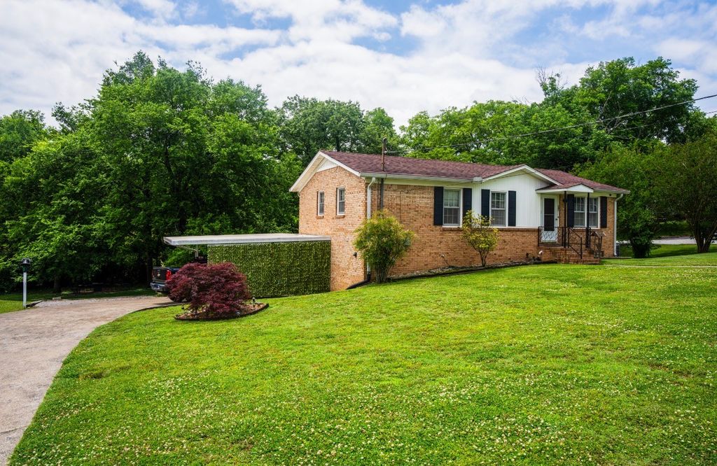 721 Spring St, Lewisburg, TN 37091