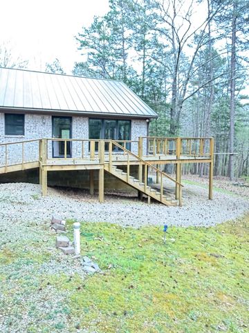 444 HATCH LN, Henderson, TN 38340