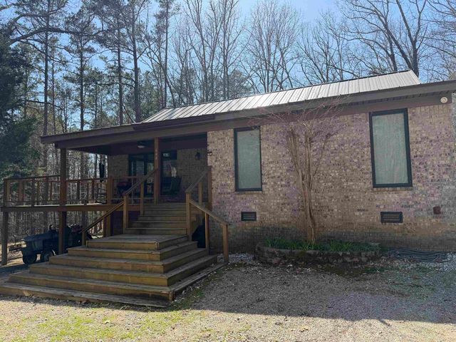 444 HATCH LN, Henderson, TN 38340