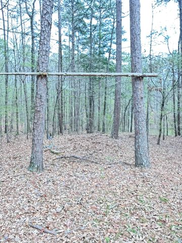 444 HATCH LN, Henderson, TN 38340