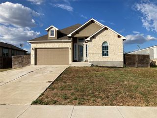 227 Margarita DR, Dale, TX 78616