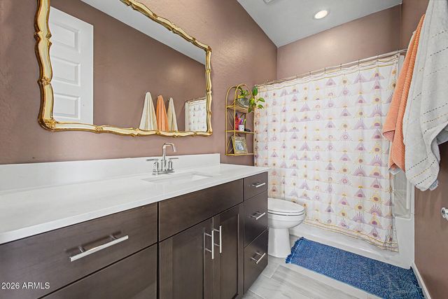 3096 E HAYFIELD Way, San Tan Valley, AZ 85140