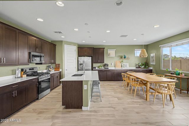 3096 E HAYFIELD Way, San Tan Valley, AZ 85140
