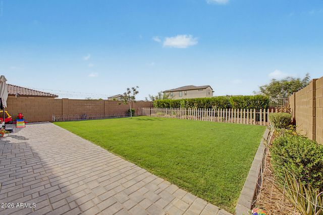 3096 E HAYFIELD Way, San Tan Valley, AZ 85140