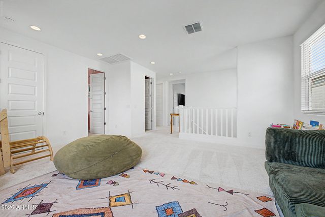 3096 E HAYFIELD Way, San Tan Valley, AZ 85140