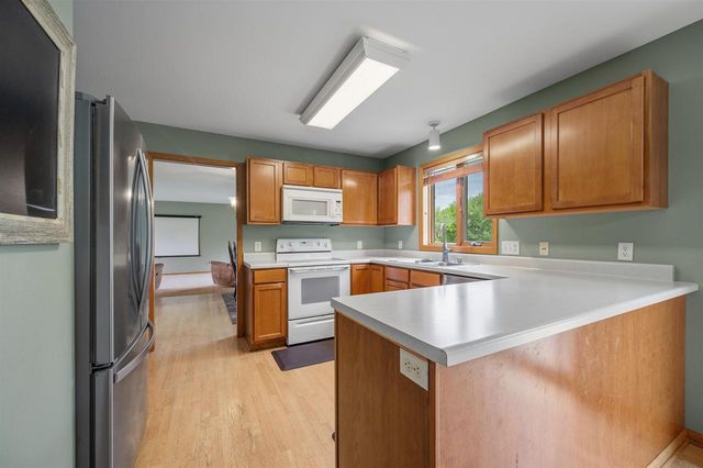 8600 Ellington Way, Middleton, WI 53562