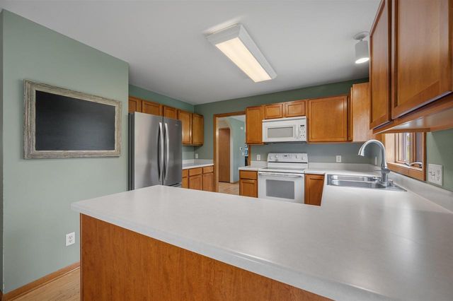 8600 Ellington Way, Middleton, WI 53562