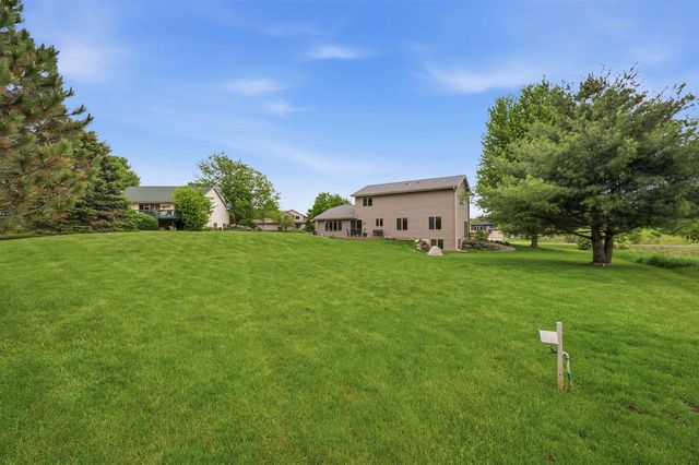 8600 Ellington Way, Middleton, WI 53562