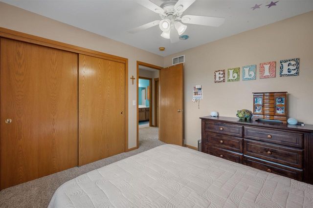 8600 Ellington Way, Middleton, WI 53562