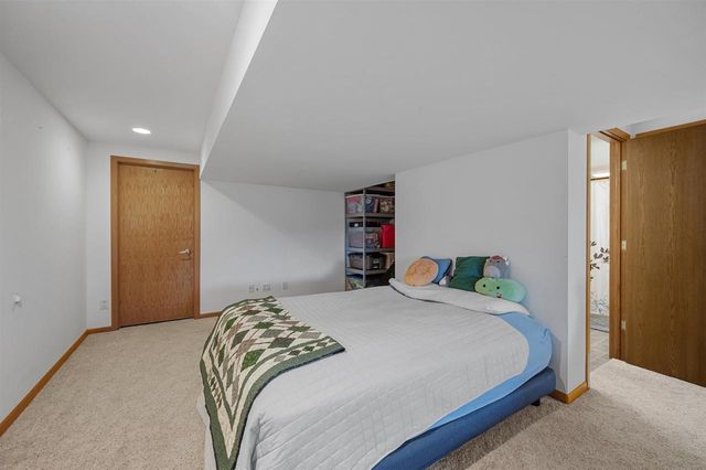 8600 Ellington Way, Middleton, WI 53562