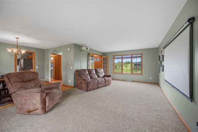 8600 Ellington Way, Middleton, WI 53562