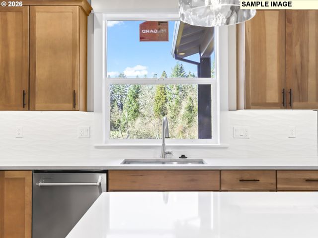 2231 E OTTER Loop 61, La Center, WA 98629