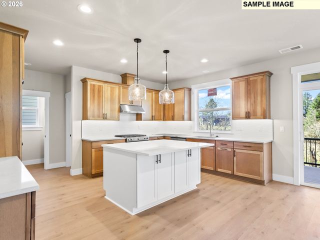 2231 E OTTER Loop 61, La Center, WA 98629