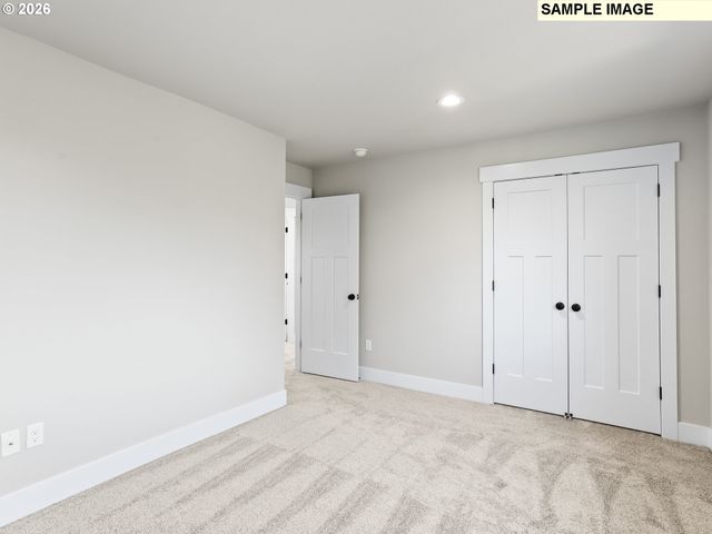 2231 E OTTER Loop 61, La Center, WA 98629