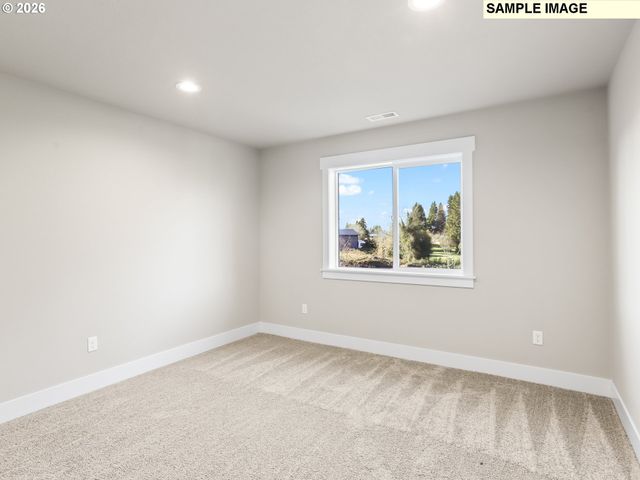 2231 E OTTER Loop 61, La Center, WA 98629
