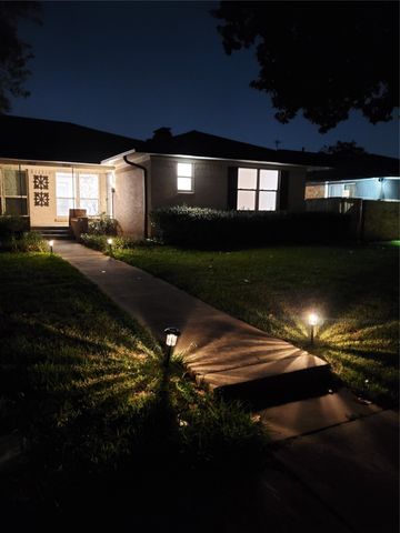 7424 Walling Lane, Dallas, TX 75231