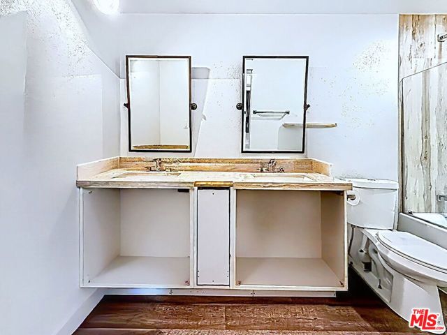 3025 Edgehill Drive, Los Angeles, CA 90018