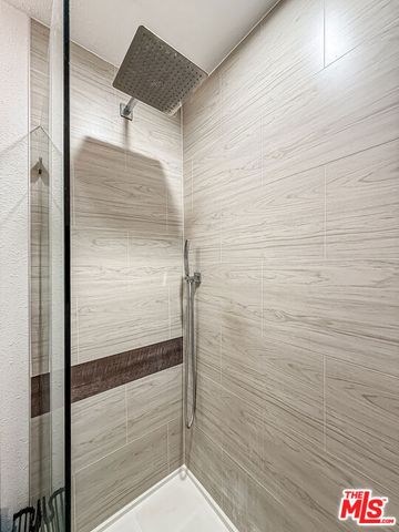 3025 Edgehill Drive, Los Angeles, CA 90018