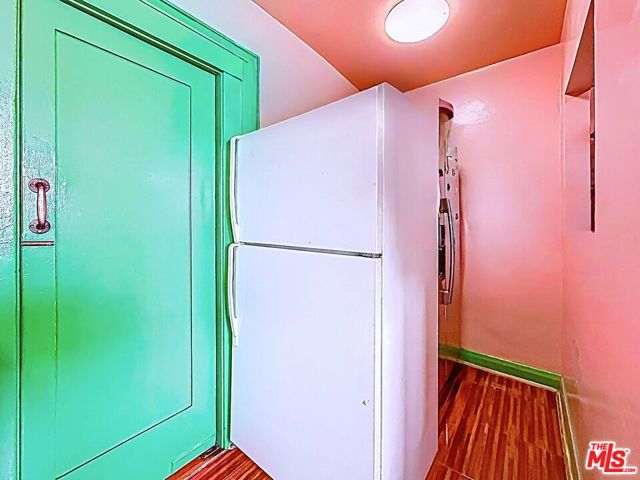 3025 Edgehill Drive, Los Angeles, CA 90018