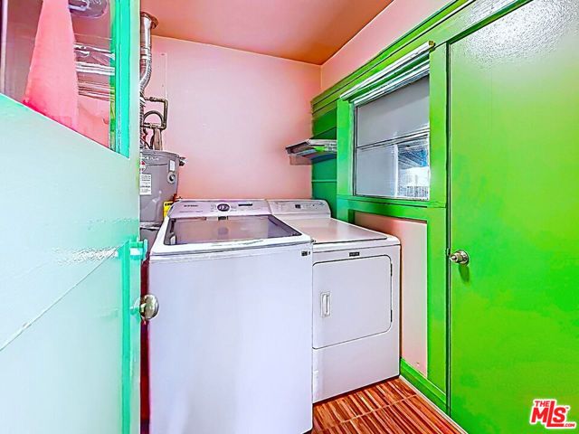 3025 Edgehill Drive, Los Angeles, CA 90018