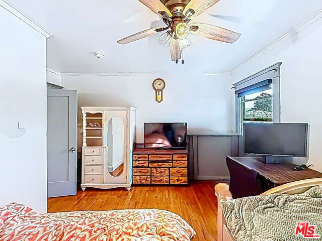 3025 Edgehill Drive, Los Angeles, CA 90018