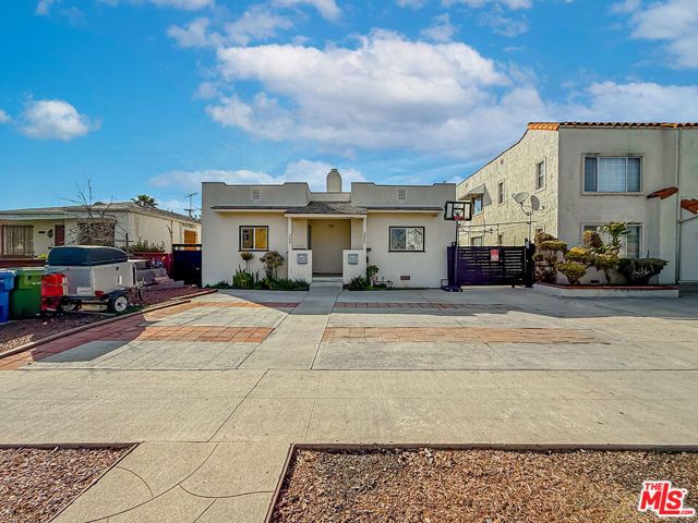 3025 Edgehill Drive, Los Angeles, CA 90018