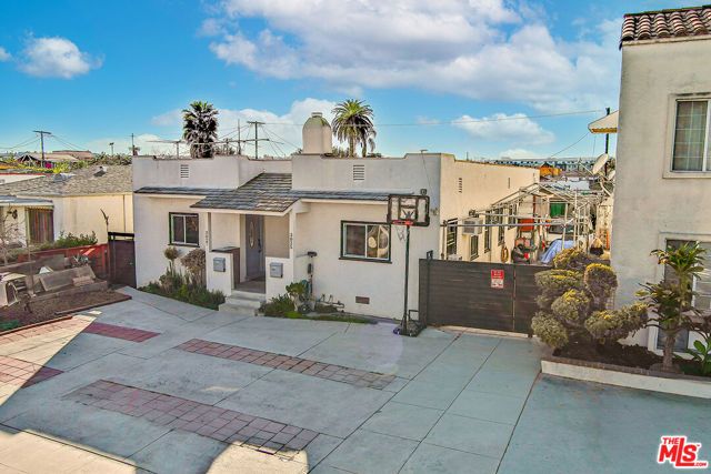 3025 Edgehill Drive, Los Angeles, CA 90018