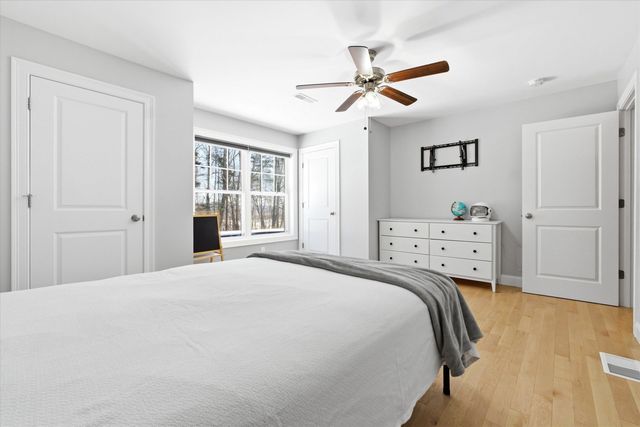 17 Callaway Dr Unit 5, Concord, NH 03301