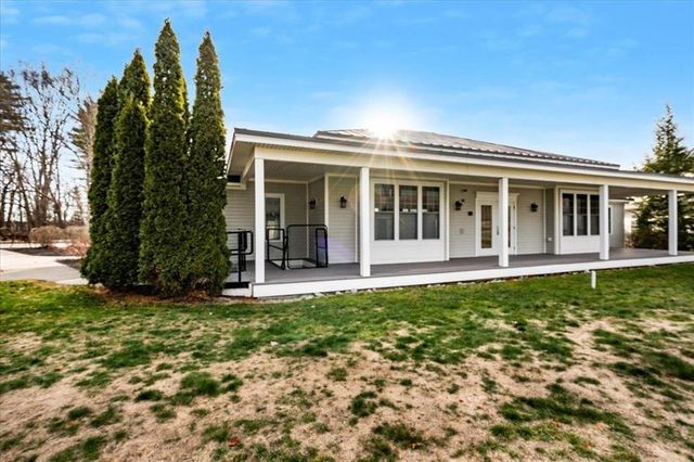 17 Callaway Dr Unit 5, Concord, NH 03301