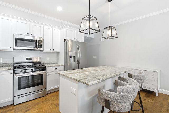 17 Callaway Dr Unit 5, Concord, NH 03301