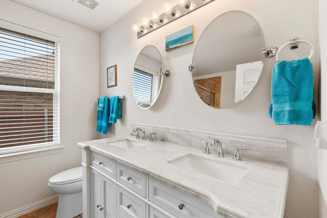 901 Langford Court, Anna, TX 75409