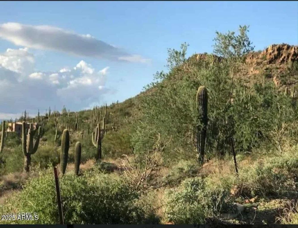 42800 N 8TH Street -, New River, AZ 85087