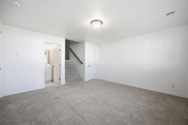 3851 19th Street S, Moorhead, MN 56560