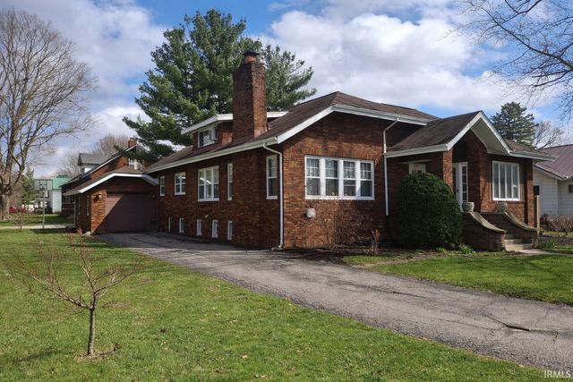 107 N Jackson Avenue, Fowler, IN 47944