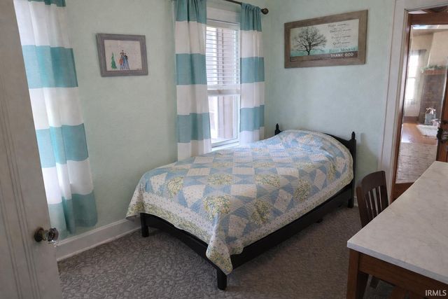 107 N Jackson Avenue, Fowler, IN 47944