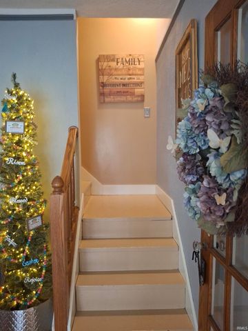 107 N Jackson Avenue, Fowler, IN 47944