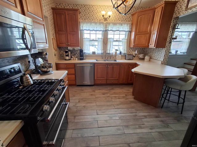 107 N Jackson Avenue, Fowler, IN 47944