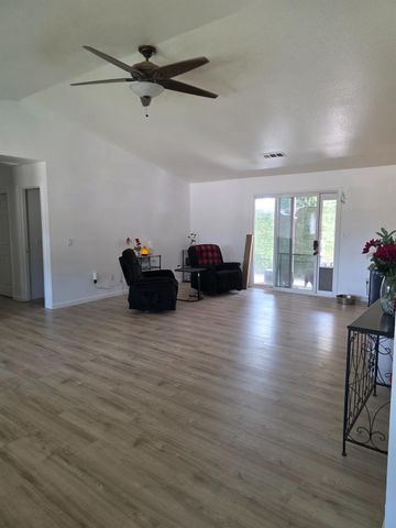 2659 Danaher Dr, Valley Springs, CA 95252