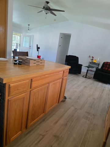 2659 Danaher Dr, Valley Springs, CA 95252