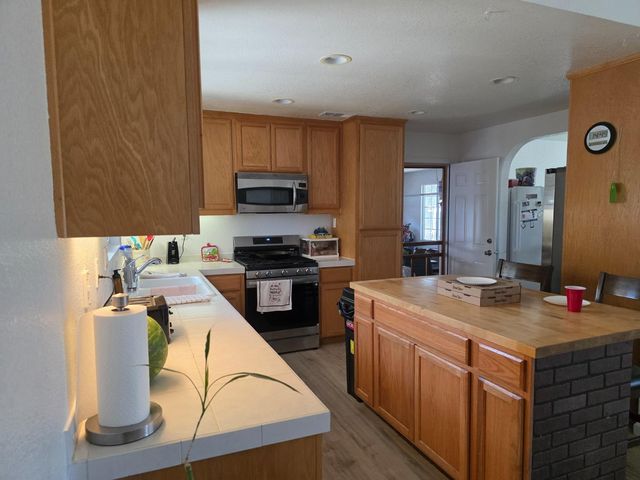 2659 Danaher Dr, Valley Springs, CA 95252