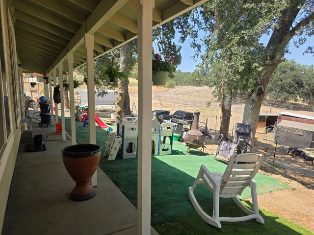2659 Danaher Dr, Valley Springs, CA 95252